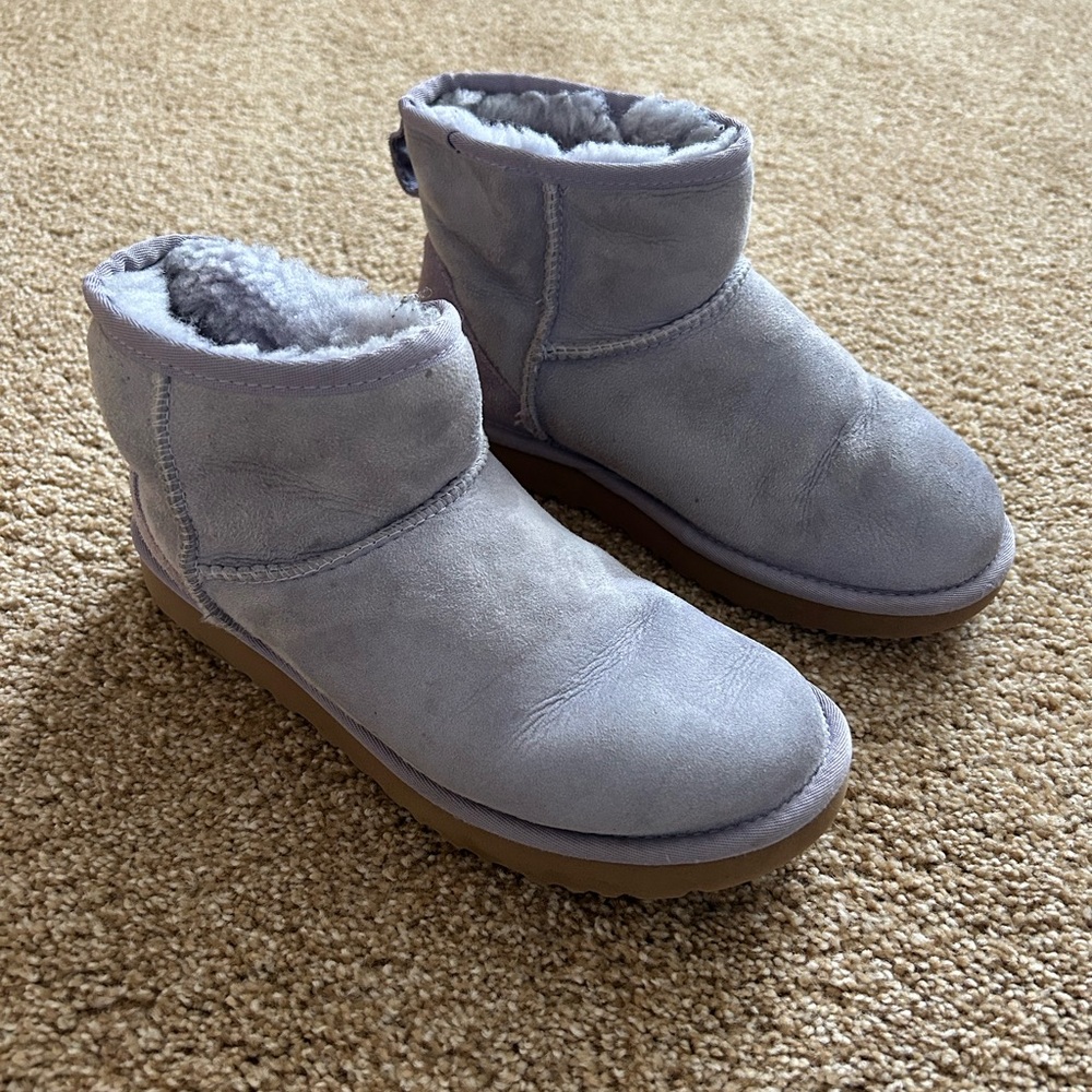UGG Purple Winter Boots with Plush Lining